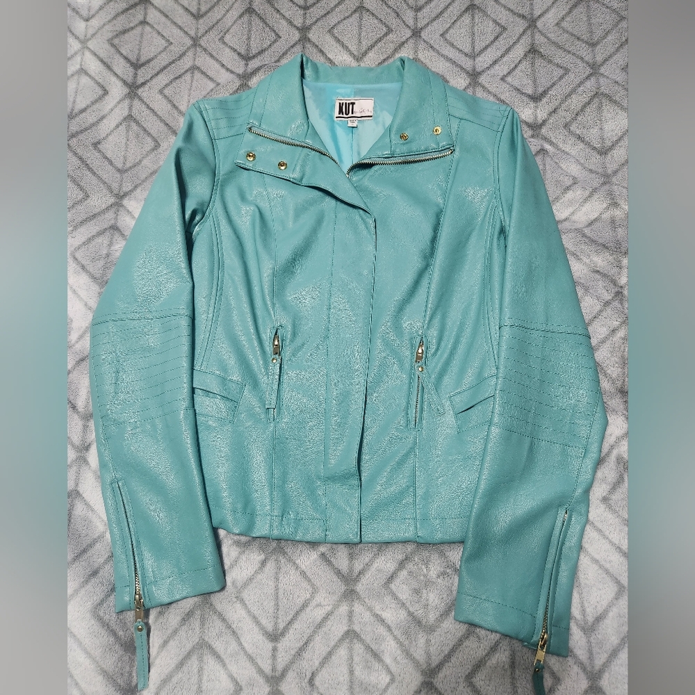 Kut from the Kloth  Sz. Small Coated Moto Jacket. Mint acqua color.